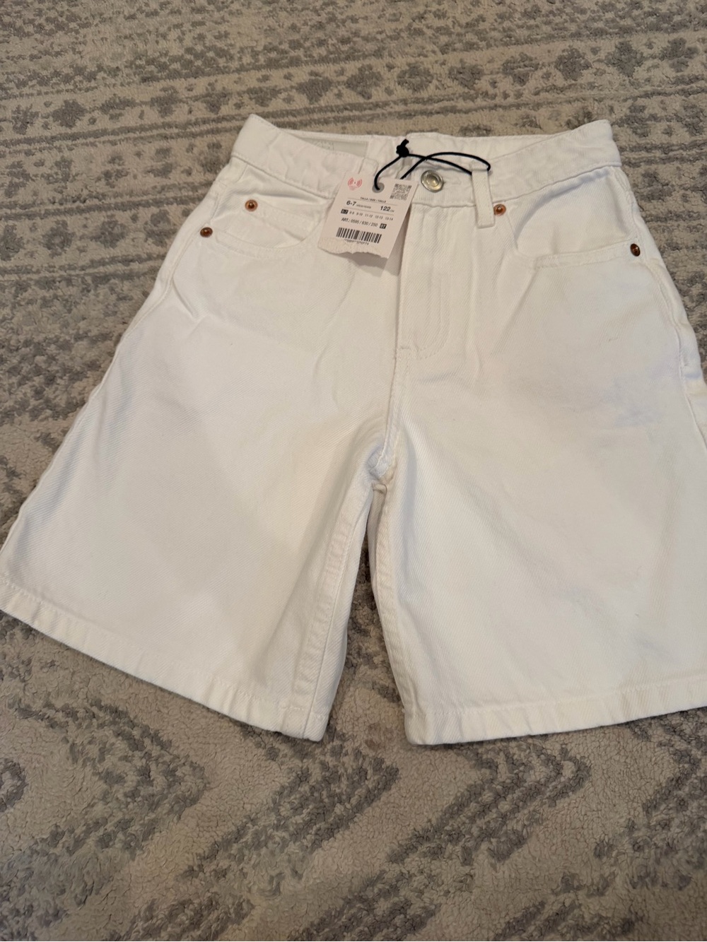 Classic Women's White High-Rise Denim Bermuda Shorts